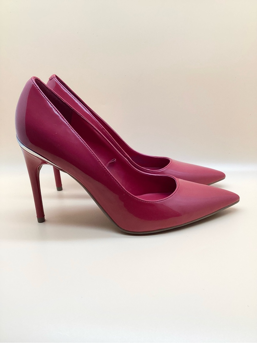 Chic Marc Fisher Patent Warm Berry Stiletto Pumps with Silver Heel Detail size 8